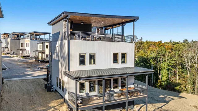 3BR Smokies Fairway | Hot Tub, Arcade & Rooftop #6