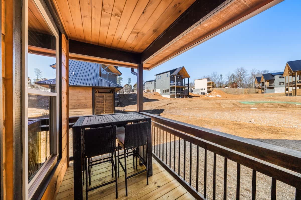 Bearfoot Cabin • Hot Tub • Near Parkway • Sleeps 7 #20