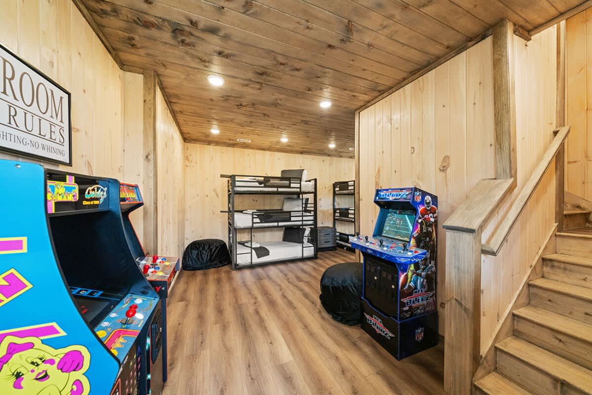 Hot Tub Lake View Family Getaway w/ Lake Access #5