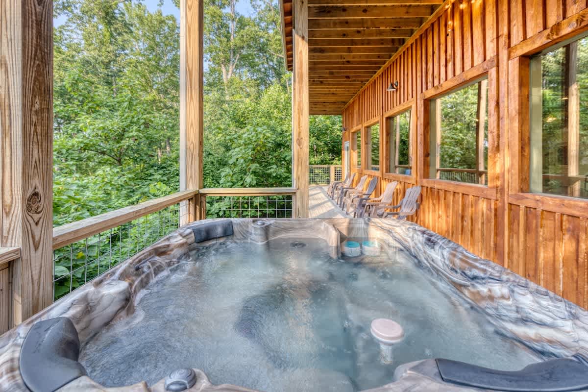 Property in Sevierville property photo 4