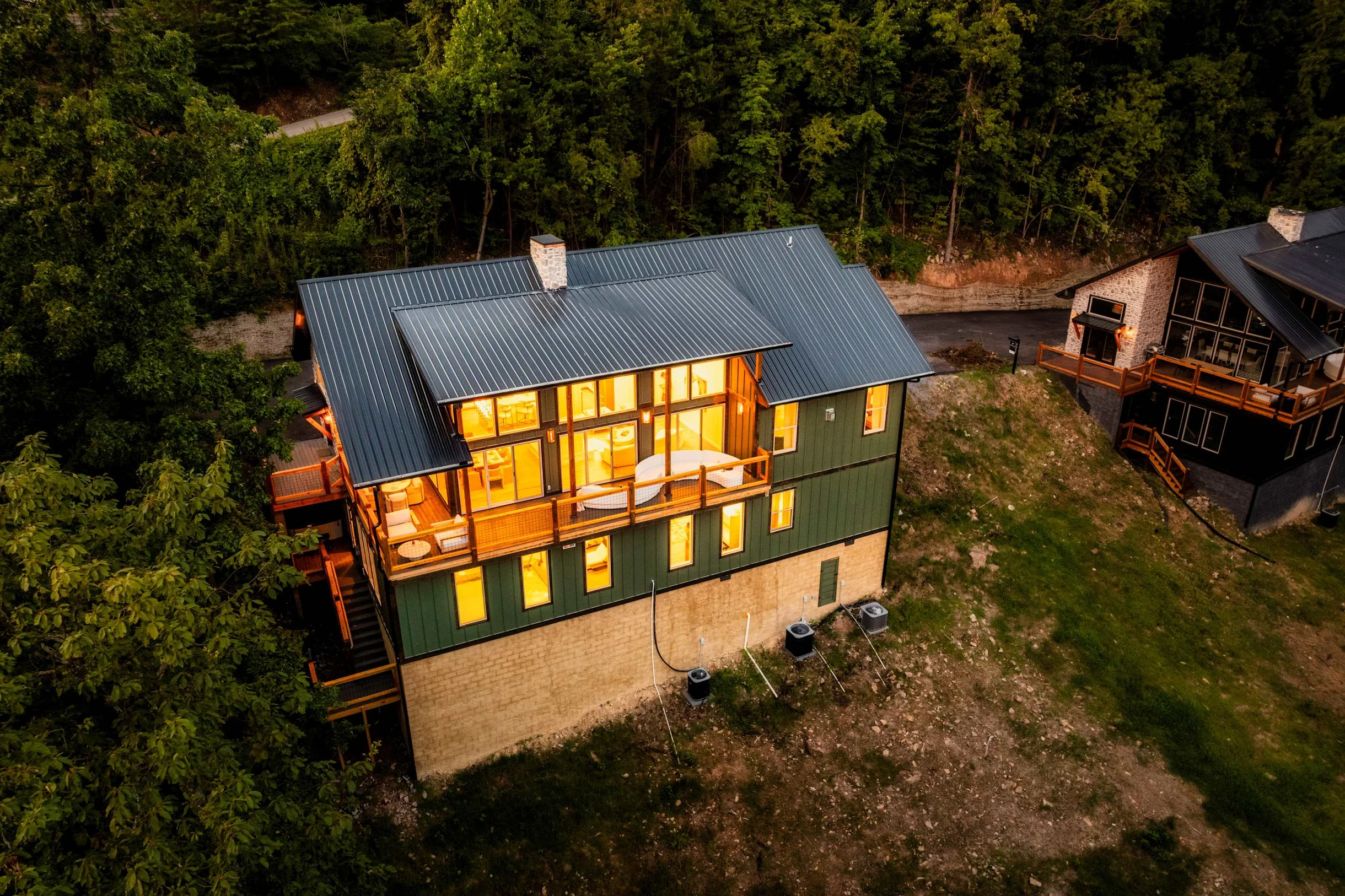Luxe Home - Heated Pool, Hot Tub & Mountain Views! #96