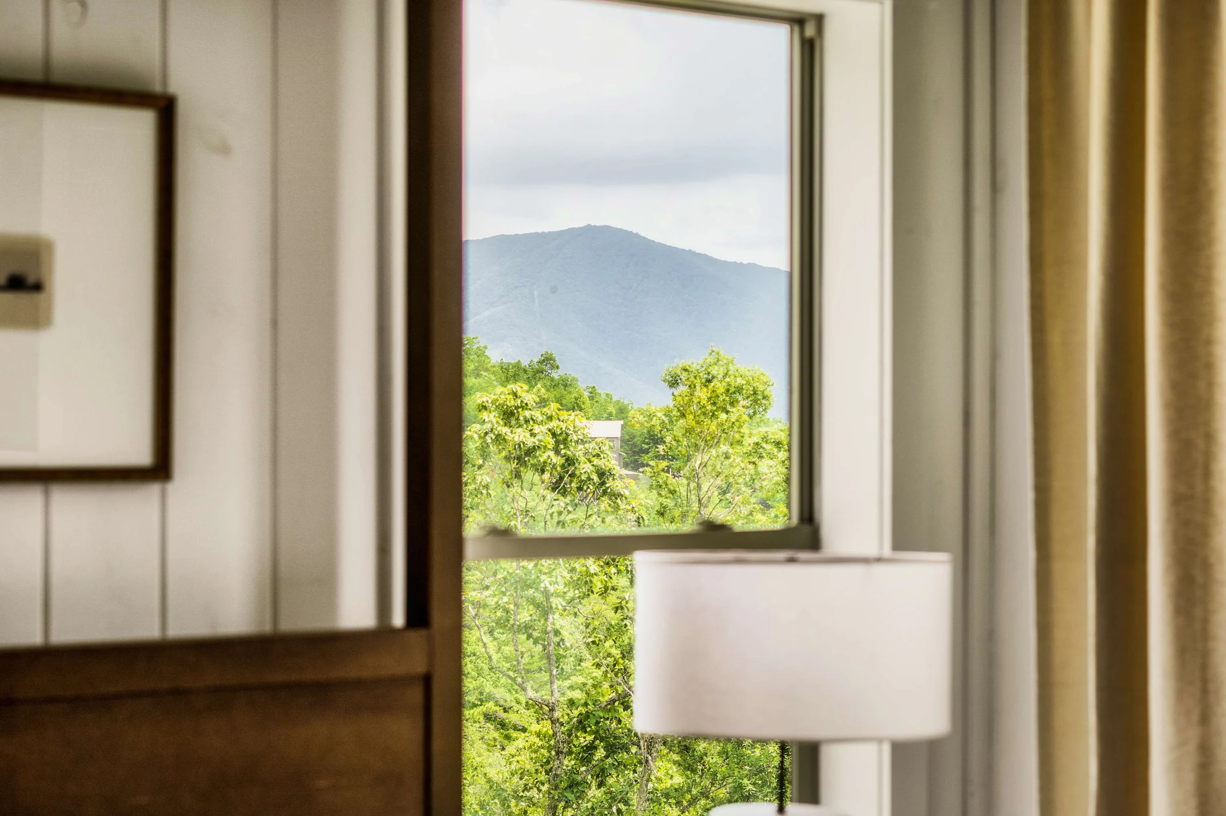 Luxe Home - Heated Pool, Hot Tub & Mountain Views! #153