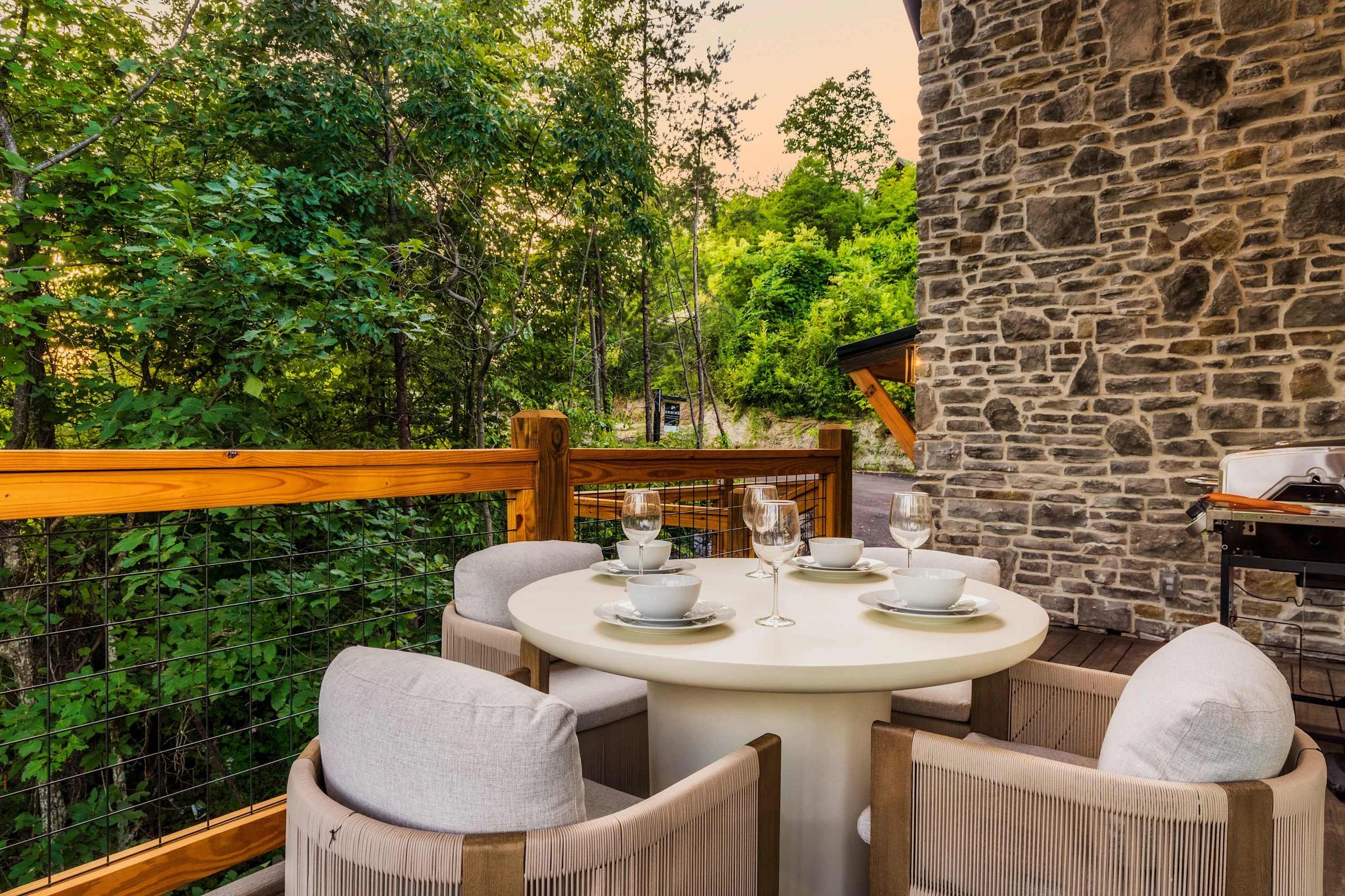Luxe Home - Heated Pool, Hot Tub & Mountain Views! #154
