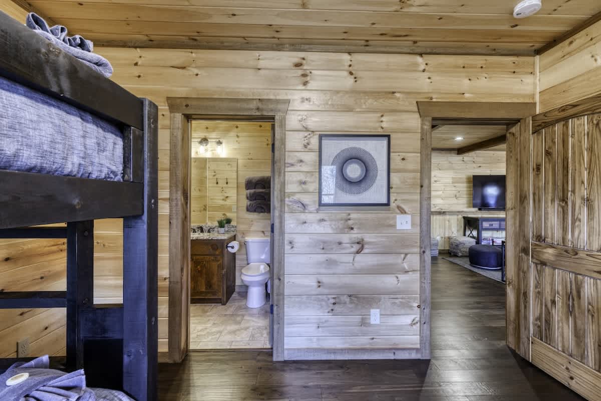Blue Ridge Cabin | Views, Hot Tub & 2 Decks #2