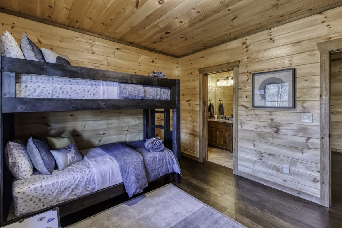 Blue Ridge Cabin | Views, Hot Tub & 2 Decks #7