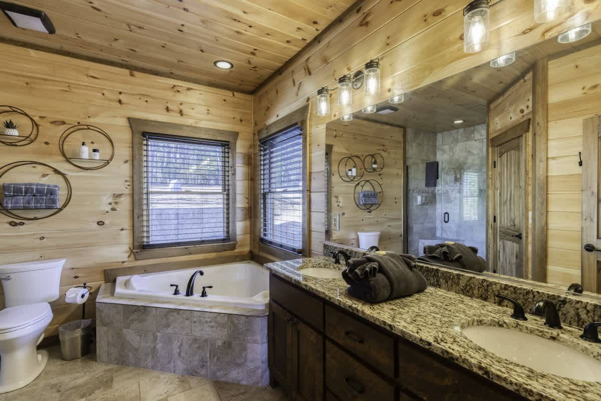 Blue Ridge Cabin | Views, Hot Tub & 2 Decks #17