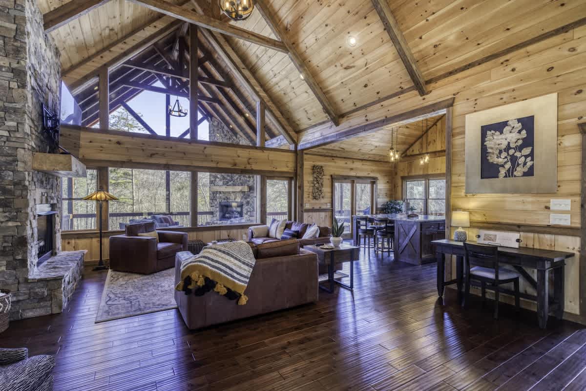 Blue Ridge Cabin | Views, Hot Tub & 2 Decks #8