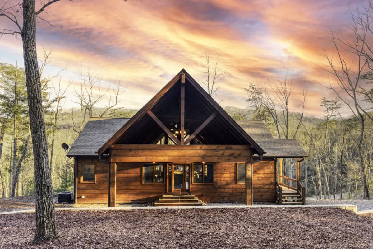Blue Ridge Cabin | Views, Hot Tub & 2 Decks #44
