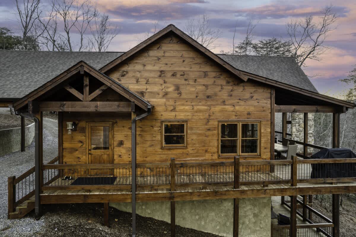 Blue Ridge Cabin | Views, Hot Tub & 2 Decks #21