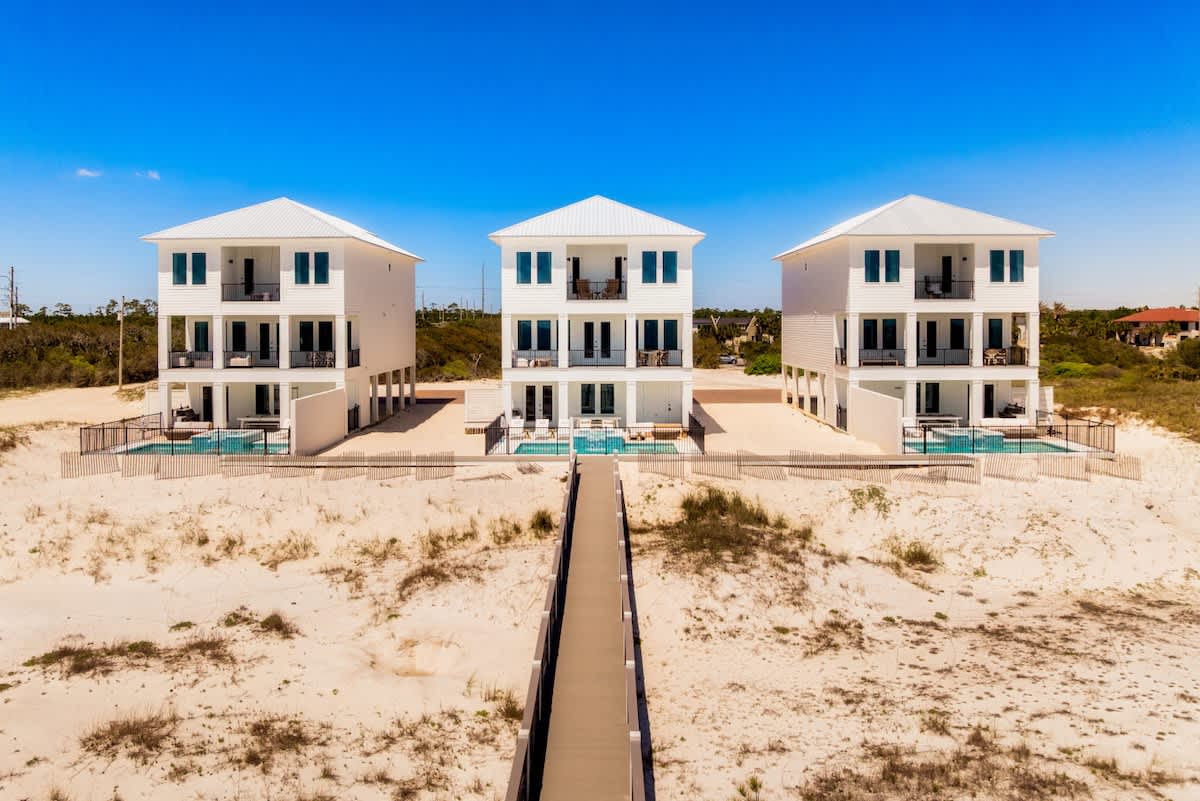 Beachfront Luxury w/ Pool & Elevator #13