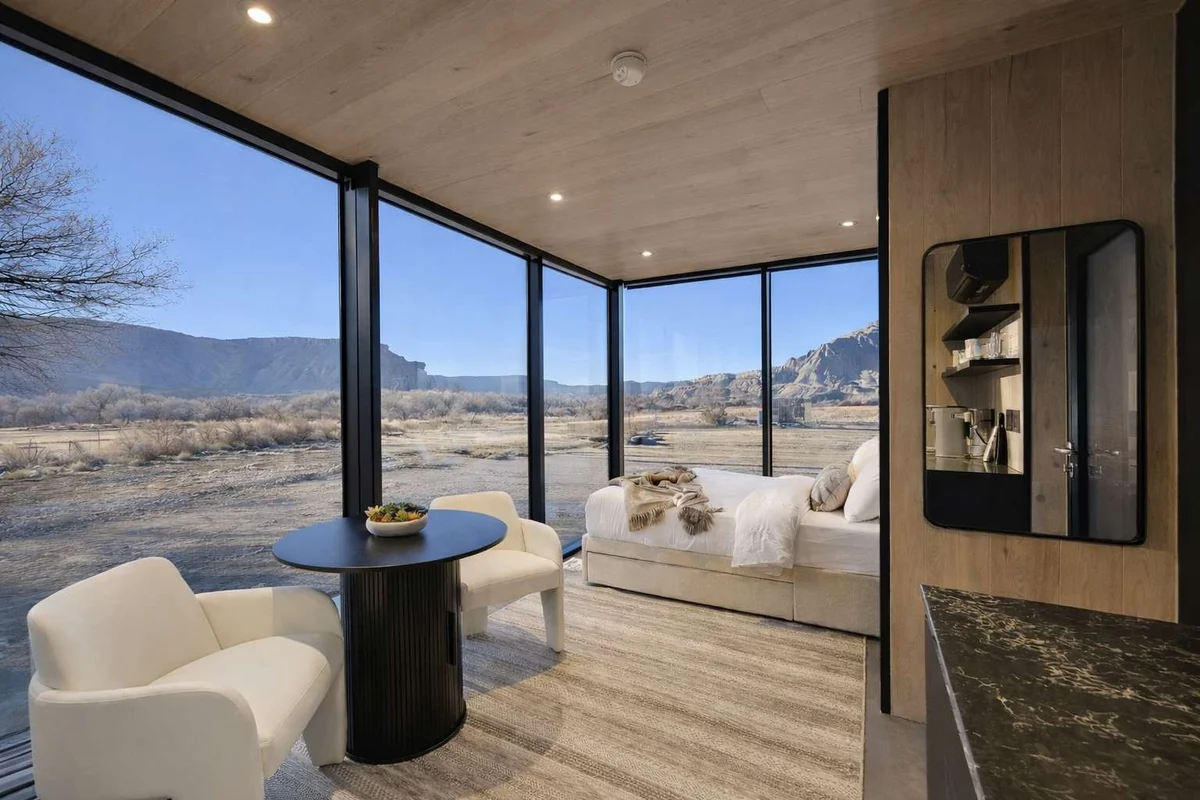 Capitol Reef Luxury Desert Retreat #12