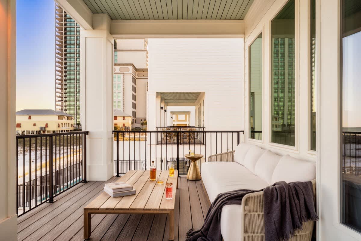 6BR Gulf-Front Luxury w/ Pool & Hot Tub #48