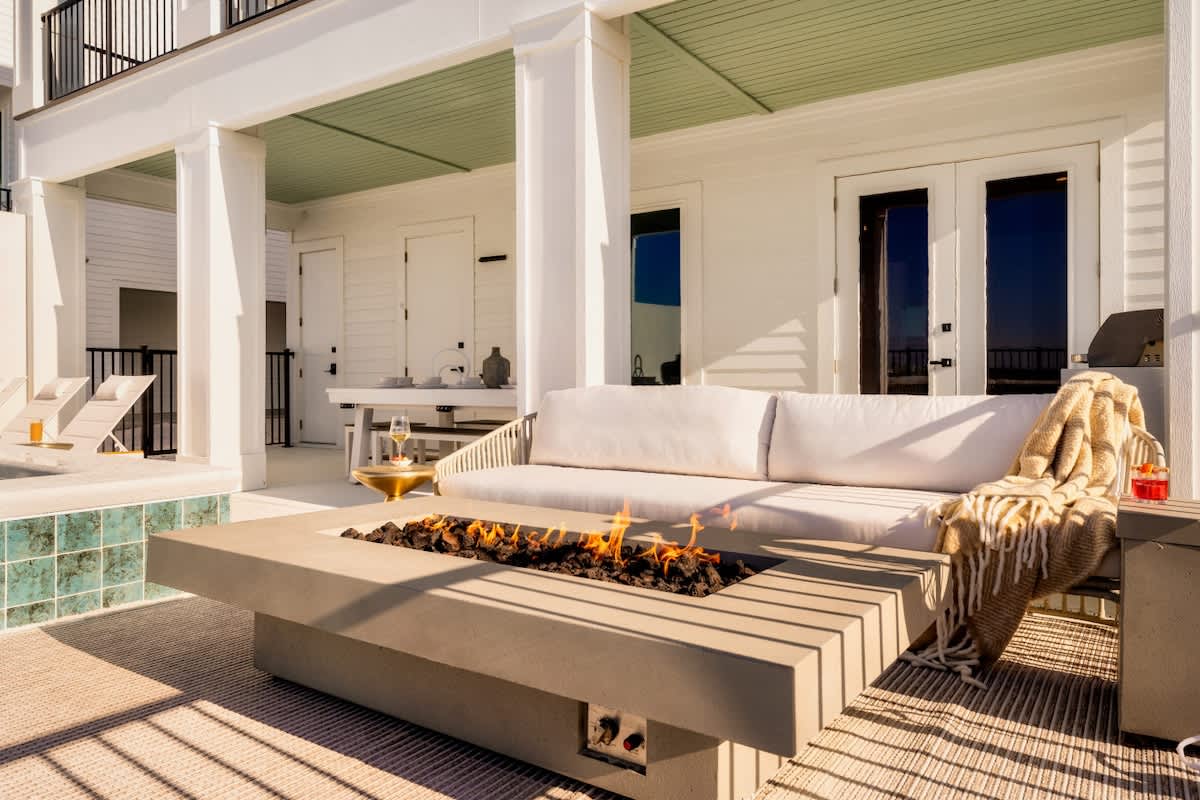 6BR Gulf-Front Luxury w/ Pool & Hot Tub #37