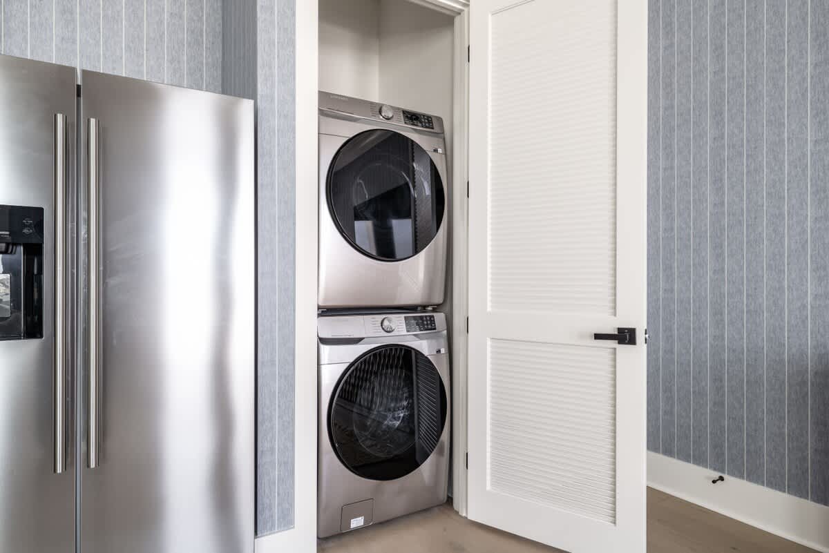 6BR Gulf-Front Luxury w/ Pool & Hot Tub #20