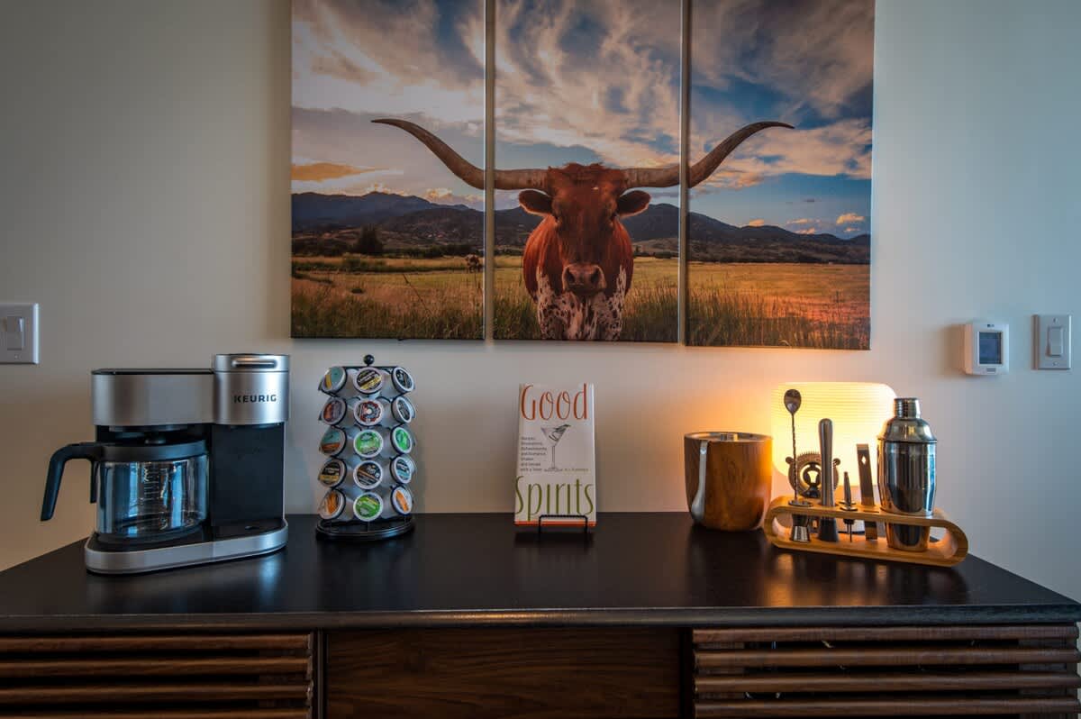 Condo in Austin property photo 4