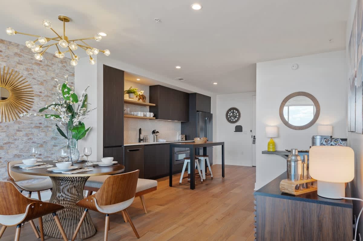 Condo in Austin property photo 5