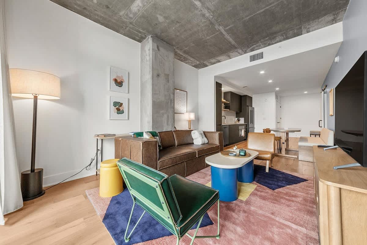23rd-Flr Rainey Condo | Pool & Gym Views #30