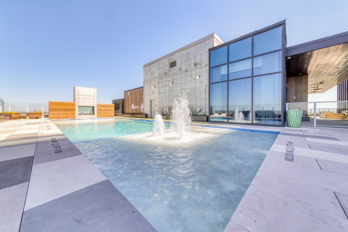 High-Rise Rainey Pool & Skyline View Balcony #27