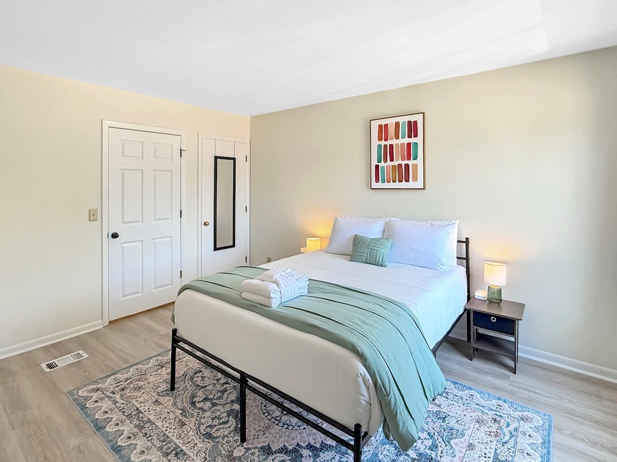 Apartment in Charleston property photo 3