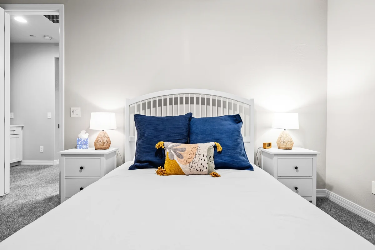 Bedroom 1 image 1