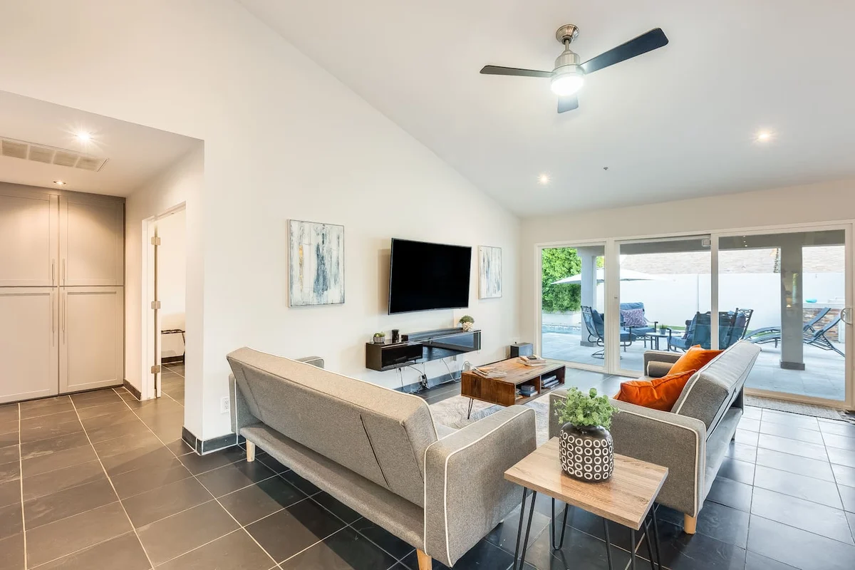 Meadow Hill, Dynamic Modern Home in N S property photo 4