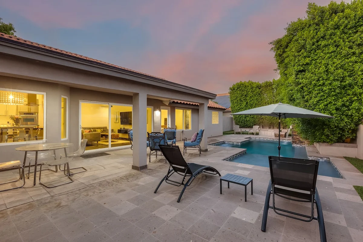 Home in Scottsdale property photo 4