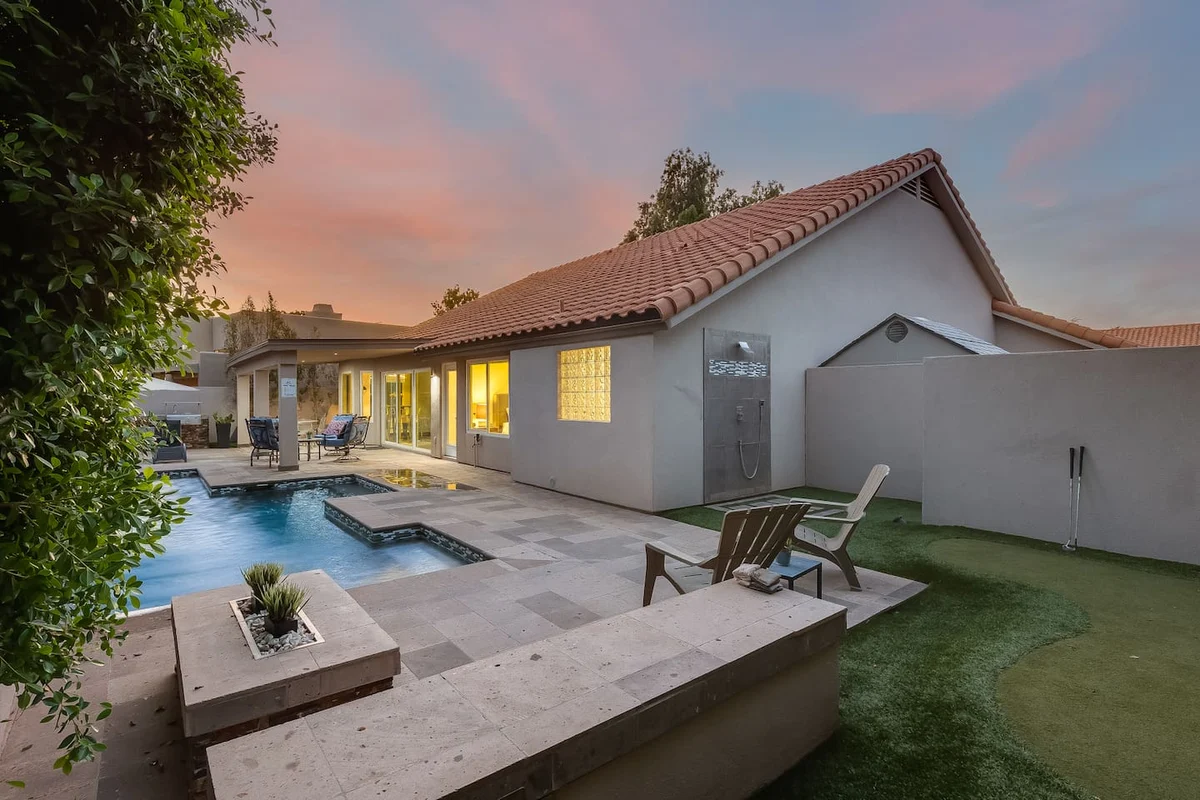 Home in Scottsdale property photo 5