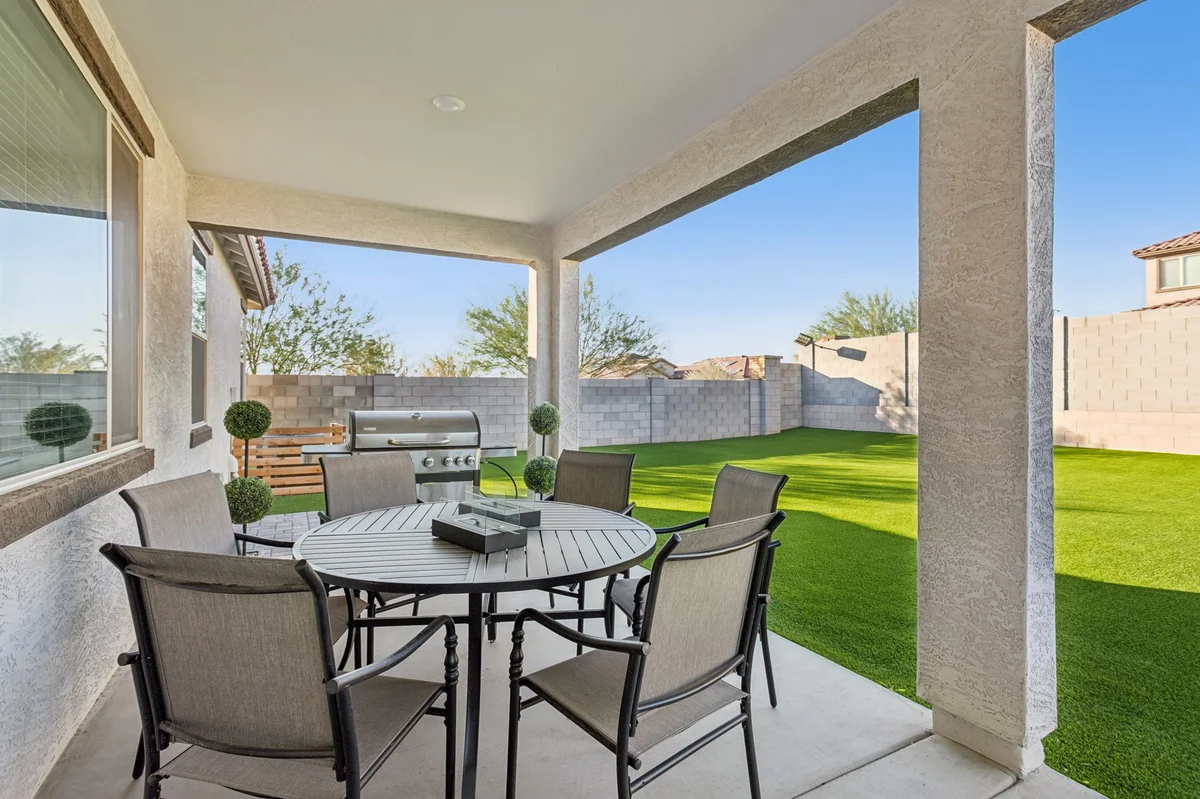 Home in Surprise property photo 3