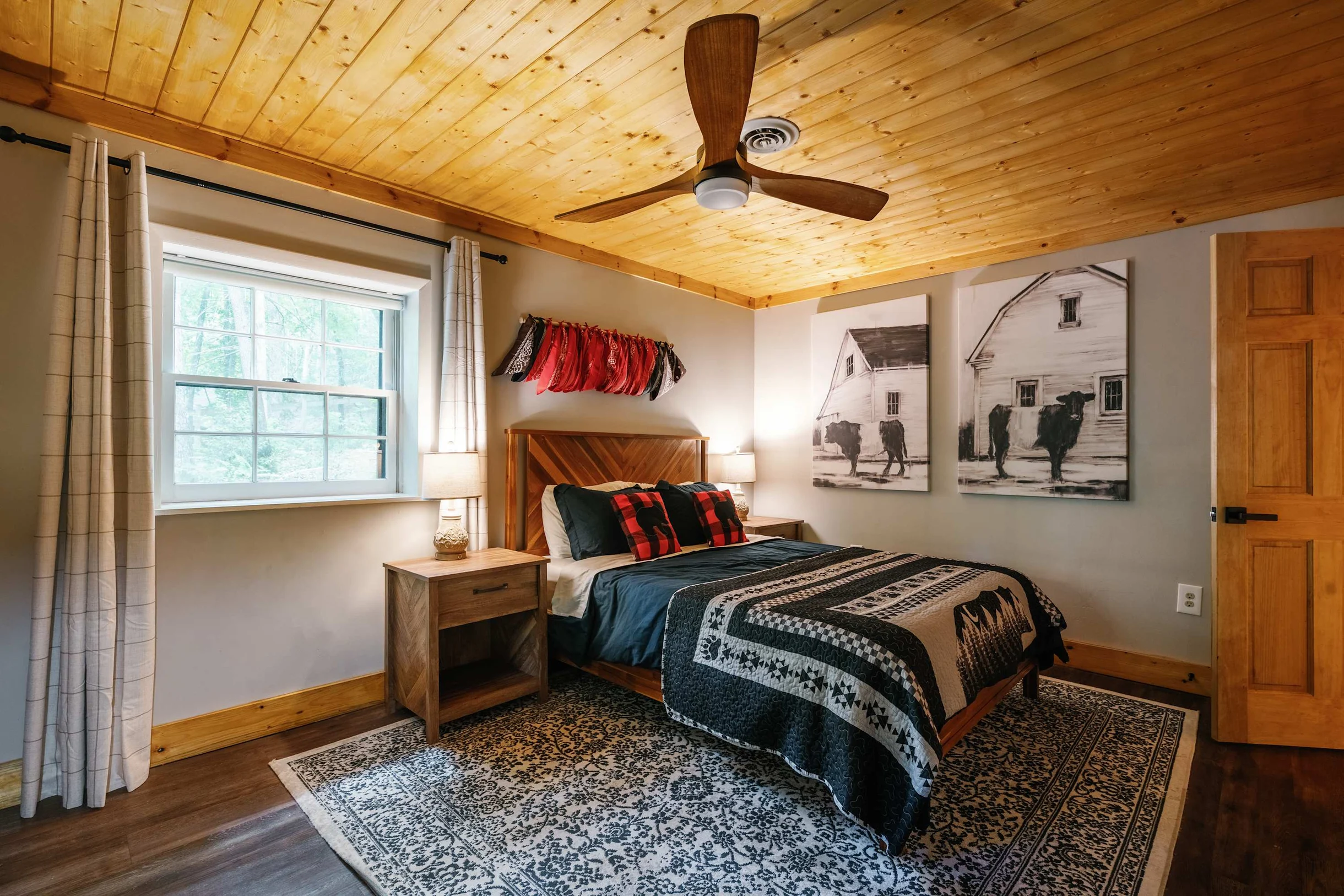Creekside Cabin #129