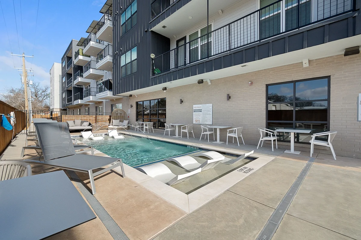 Apartment in Dallas property photo 5