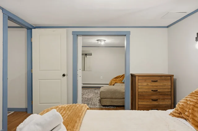 Bedroom 5 image 1
