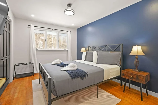 Bedroom 4 image 1