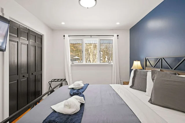 Bedroom 3 image 1