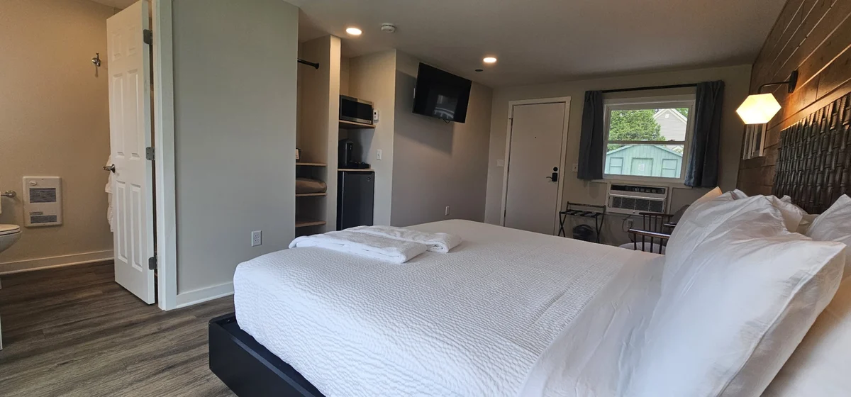 Home in Greenville property photo 3