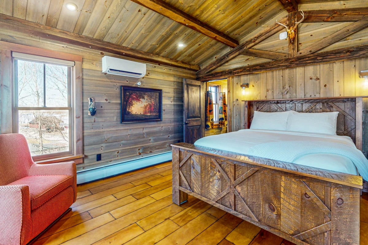 Bedroom 3 image 1