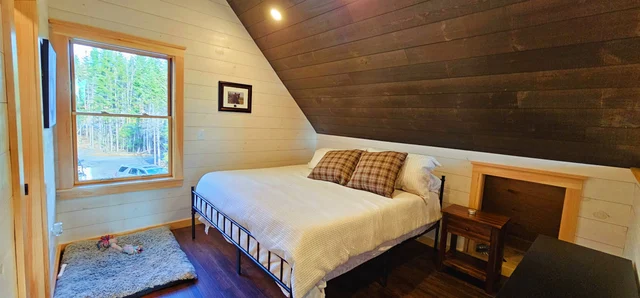 Bedroom 3 image 1