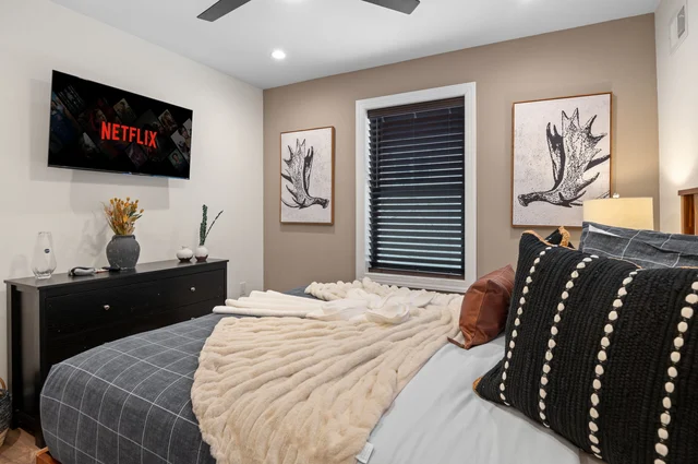 Bedroom image 1