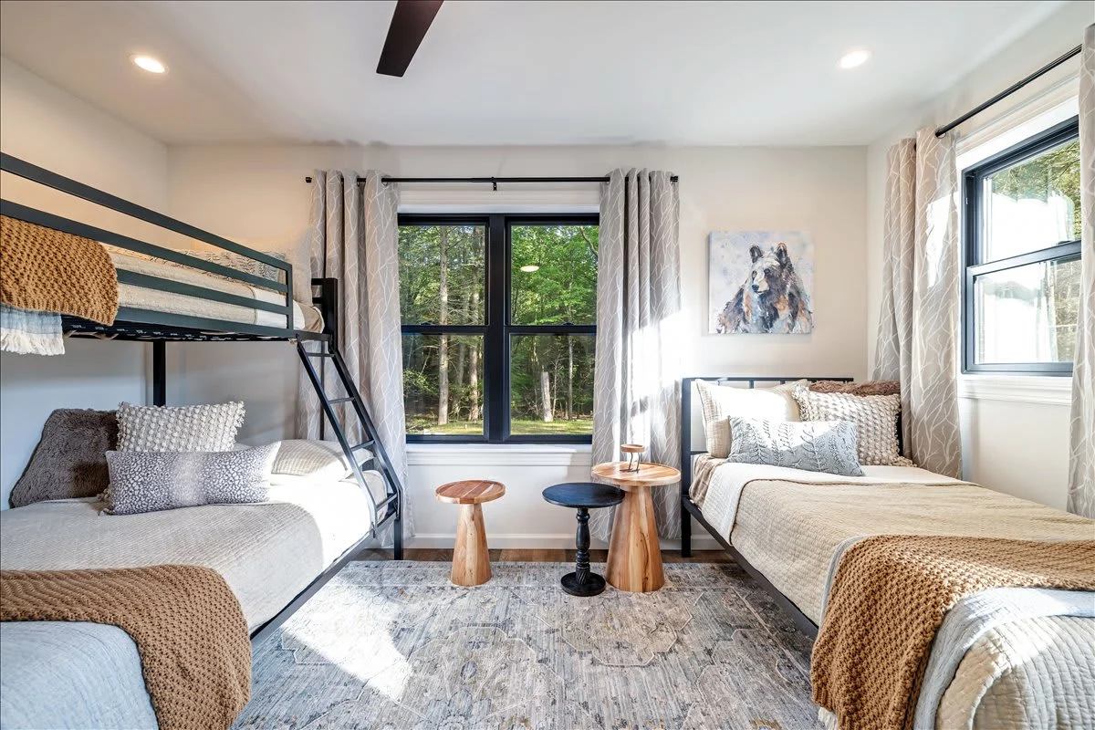 Bedroom image 1