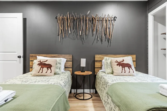 Bedroom image 1