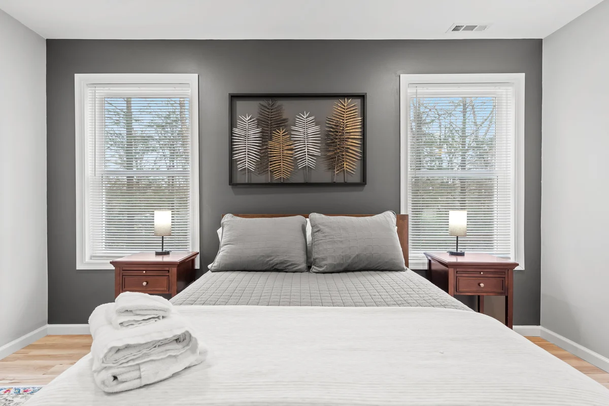Bedroom image 1