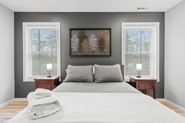 Bedroom image 1