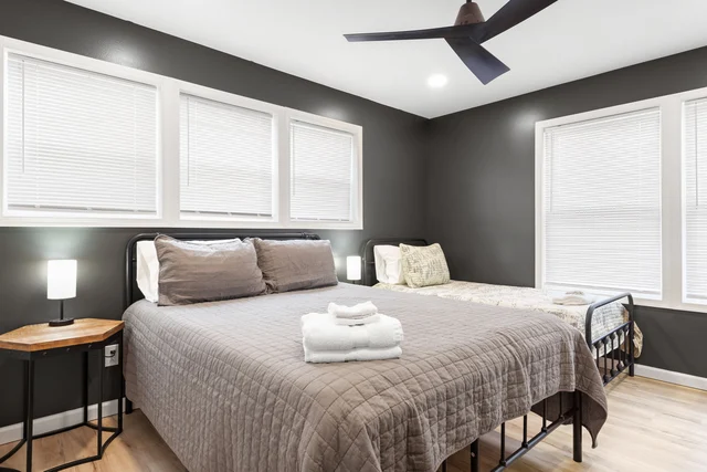 Bedroom image 1