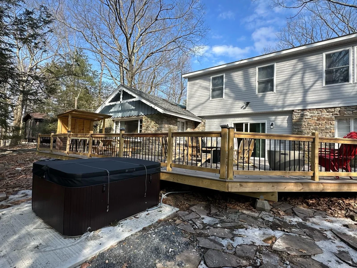 Home in Palmerton property photo 5