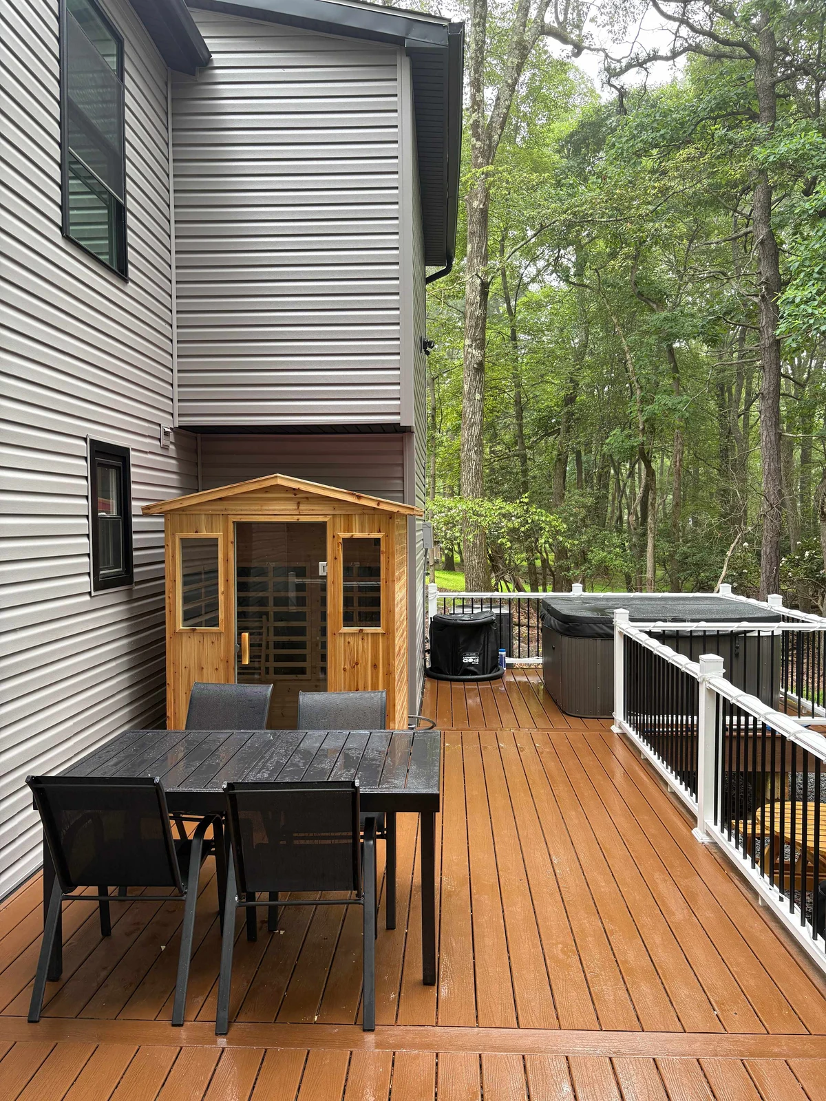 Home in Lake Harmony property photo 4