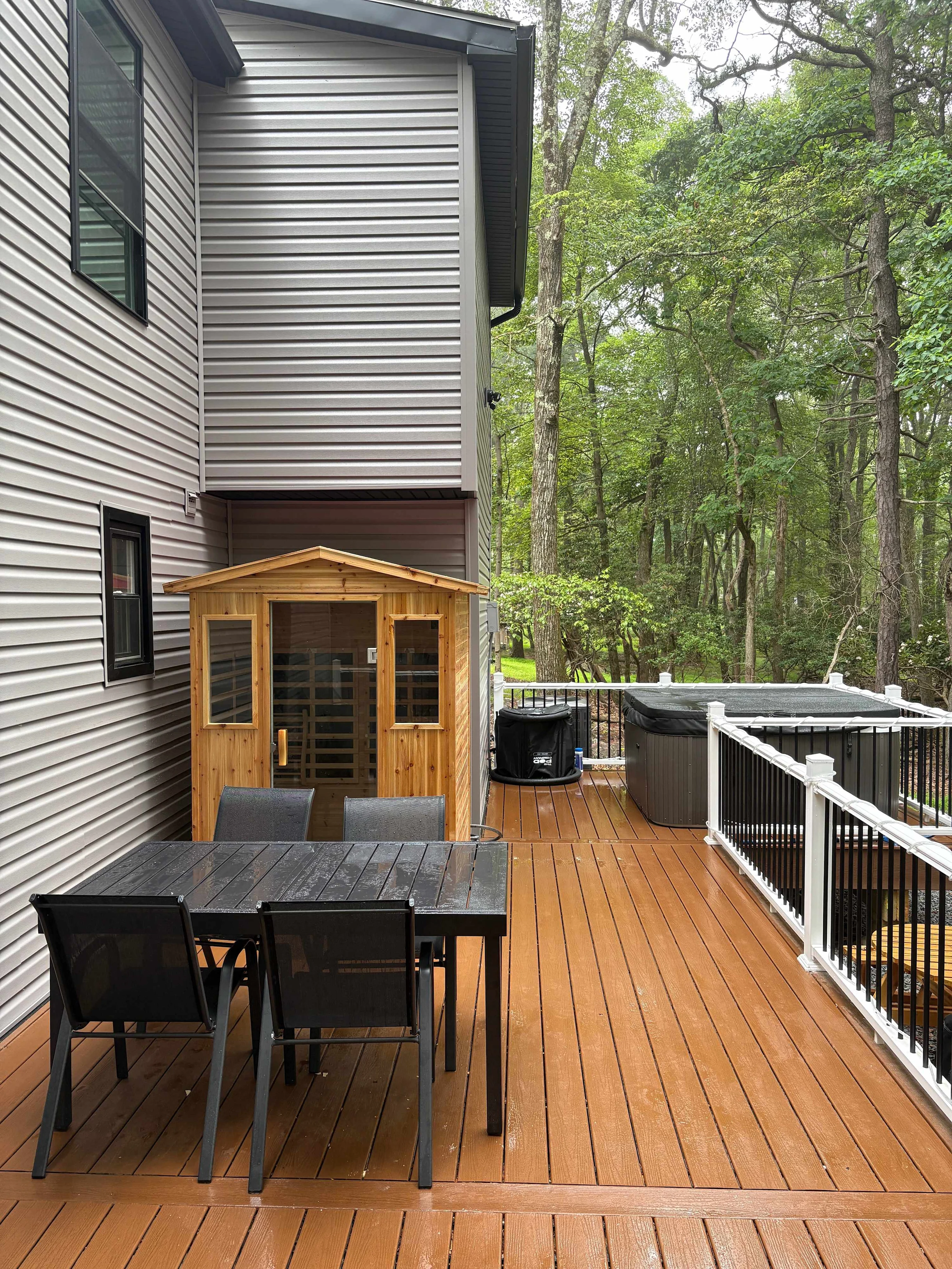 Home in Palmerton property photo 4