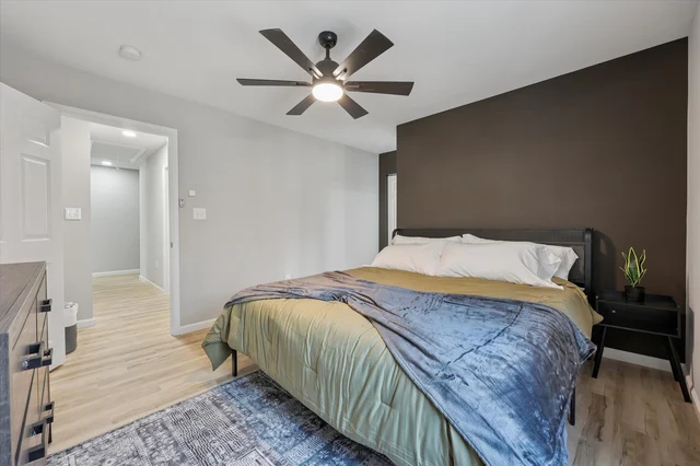 Bedroom image 1