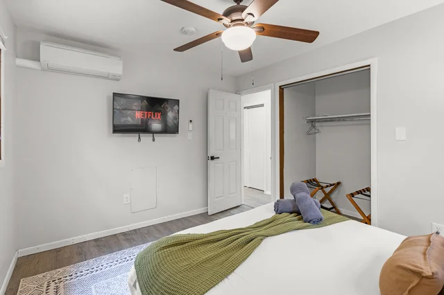 Bedroom image 1