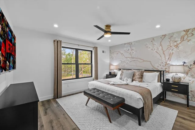 Bedroom image 1