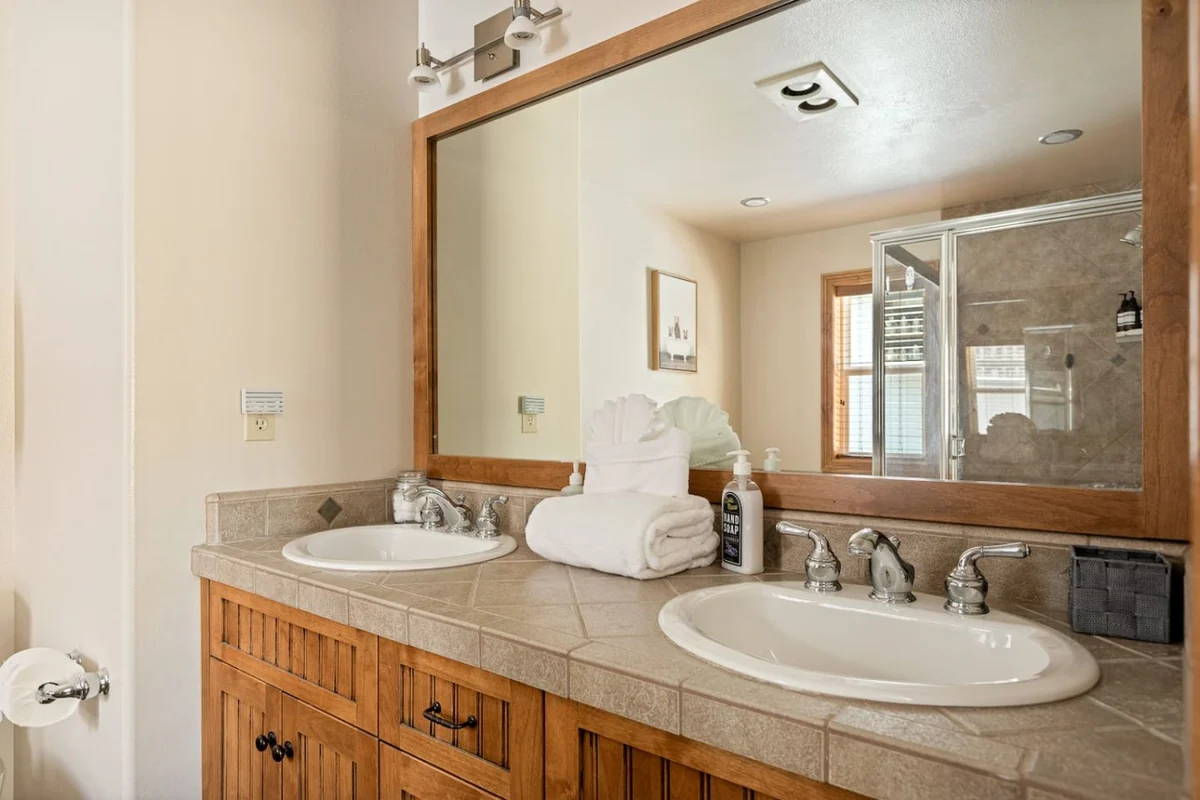 Snowboard Shores| Game Room | Hot Tub | Lake View #29