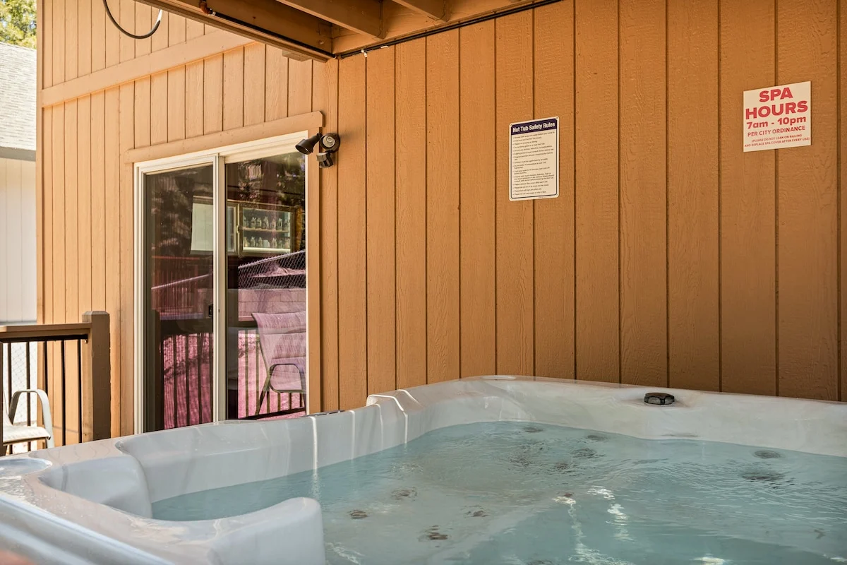 Snowboard Shores| Game Room | Hot Tub | Lake View #19